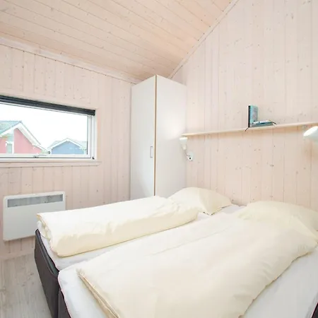 Kuestenfamilienchalet Mit Sauna Großenbrode