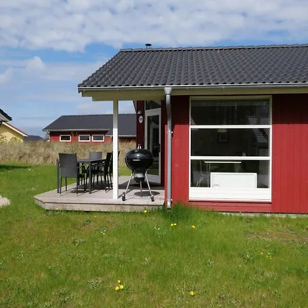 Kuestenfamilienchalet Mit Sauna